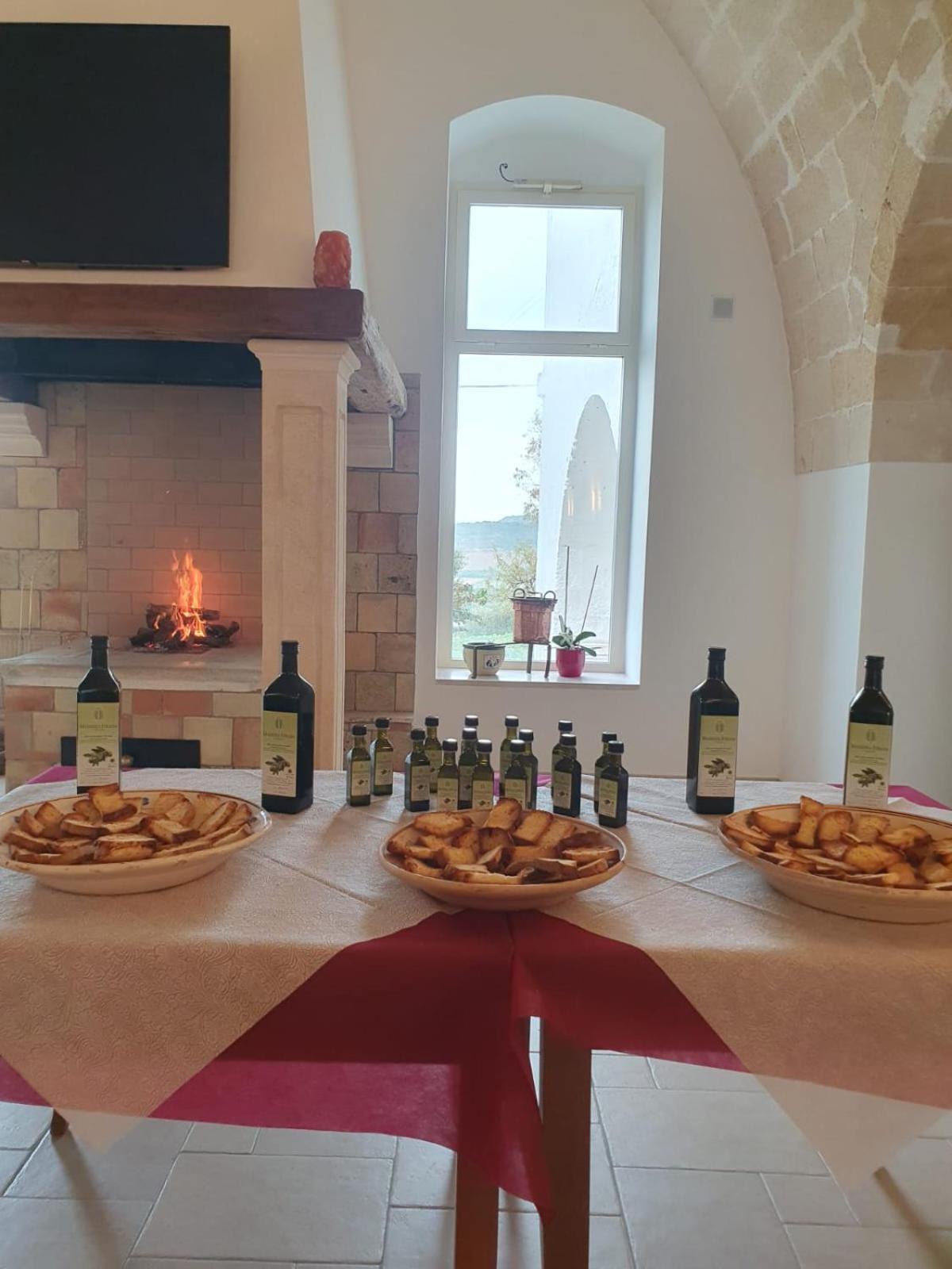 Masseria Strada Agriturismo Ginosa Eksteriør billede
