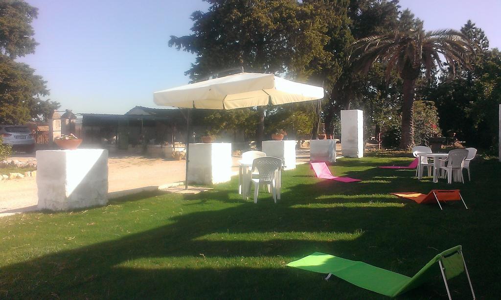 Masseria Strada Agriturismo Ginosa Eksteriør billede